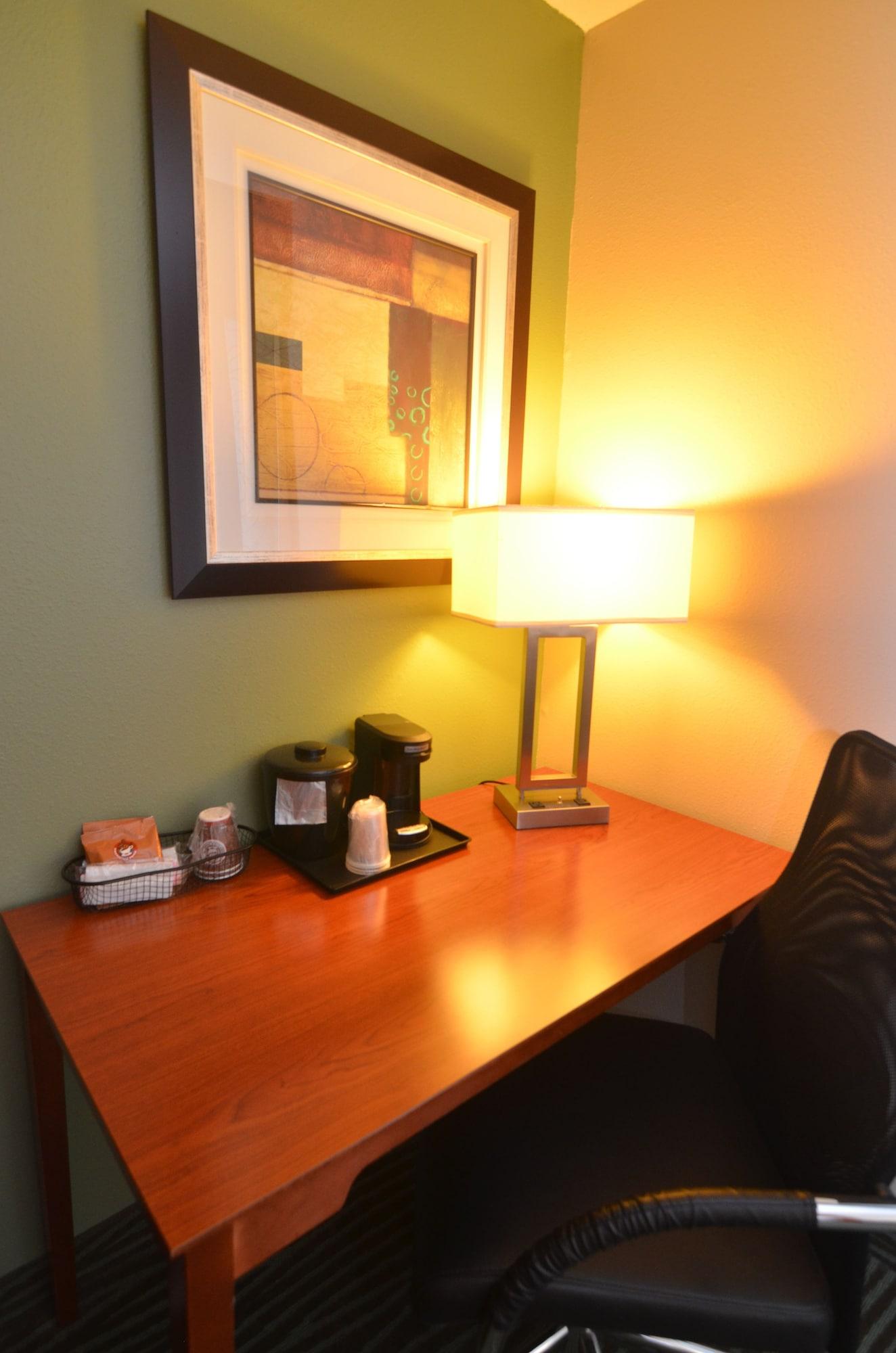 Americinn By Wyndham Des Moines Airport Extérieur photo