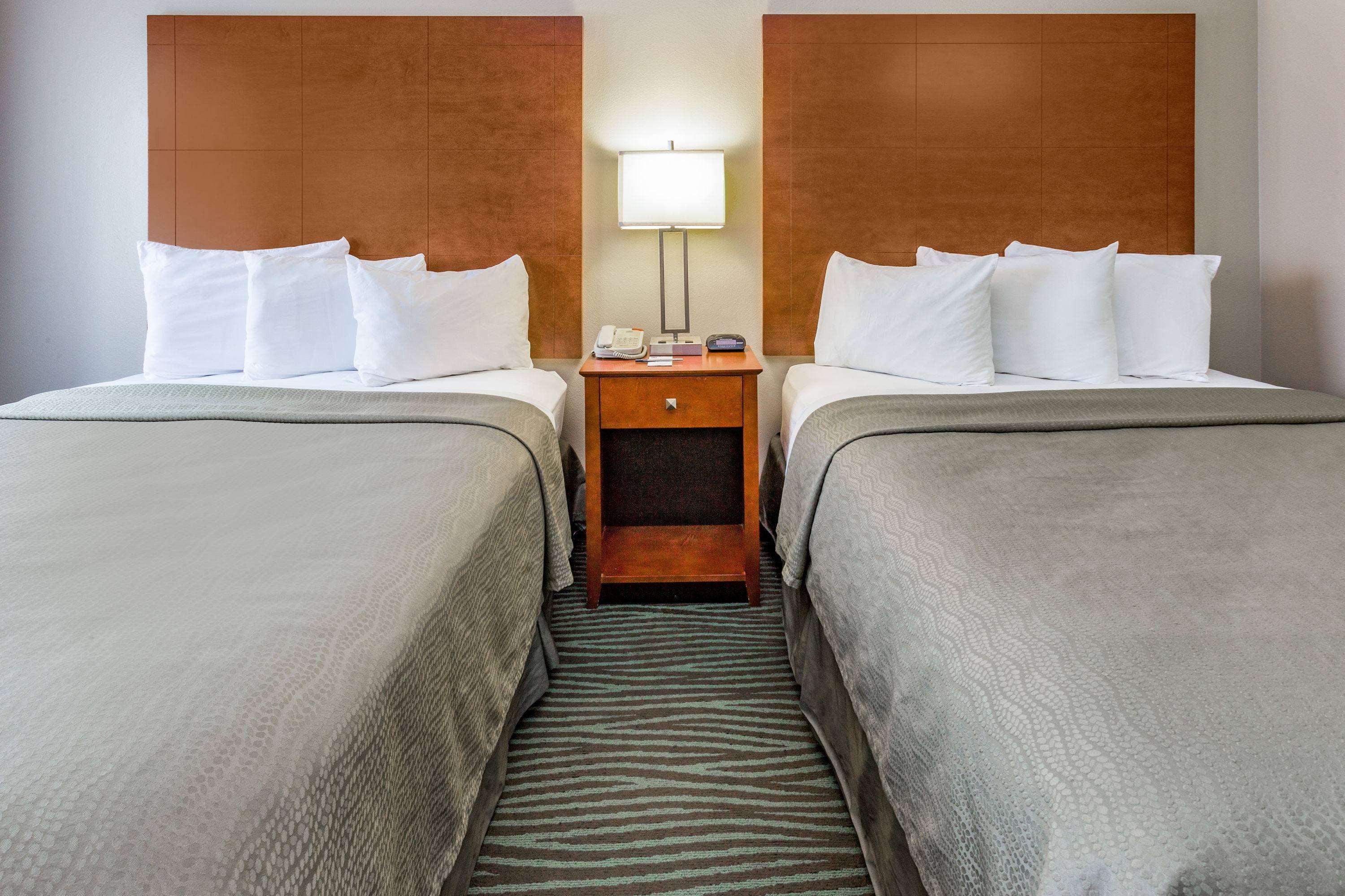 Americinn By Wyndham Des Moines Airport Extérieur photo